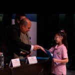 ¡Formando bilingües! Egresan 195 niñas y niños de los programas infantiles de inglés de la UAS; ya cumplen con requisitos de idiomas para su futura carrera.