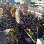 Más de 480 mil personas disfrutan del segundo desfile del Carnaval de Mazatlán.