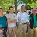 “Día Verde” reúne a comunidad escolar y autoridades en la Secundaria General No. 2 con proyectos a favor del medio ambiente.