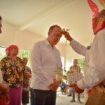 Alcalde Menéndez mantiene estrecho acercamiento con los pueblos originarios.