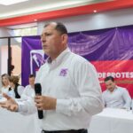 Partido Sinaloense toma protesta a Antonio Omar González Cuén, ante 100 ciudadanos de El Fuerte