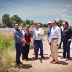 Presidente Antonio Menéndez y funcionarios de Conagua revisan drenes de la ciudad para atender puntos críticos.