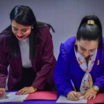 SEMUJERES Ahome y AMEXME firman convenio de colaboración para apoyar emprendimientos femeninos.