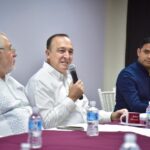 Se reúne Antonio Menéndez con productores de mango; revisan seguridad, producción y exportación.