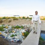Ayuntamiento y módulo Santa Rosa limpiarán enorme tapón de basura en el cauce del dren Mochicahui.