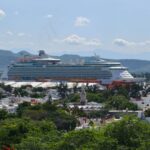 Turismo de cruceros posiciona a Mazatlán como destino internacional durante el verano.