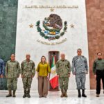 Gobernadora Yeraldine encabeza la Mesa de Construcción de Paz y Seguridad en la 3a. Región Militar en Mazatlán.