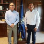 El Rector Jesús Madueña y el Alcalde de Navolato, Jorge Bojórquez, formalizan donación de terreno para construir una preparatoria de la UAS en Villa Juárez.