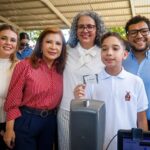 SEBIDES fortalece el acceso de estudiantes al transporte con más de 132 mil tarjetas entregadas.